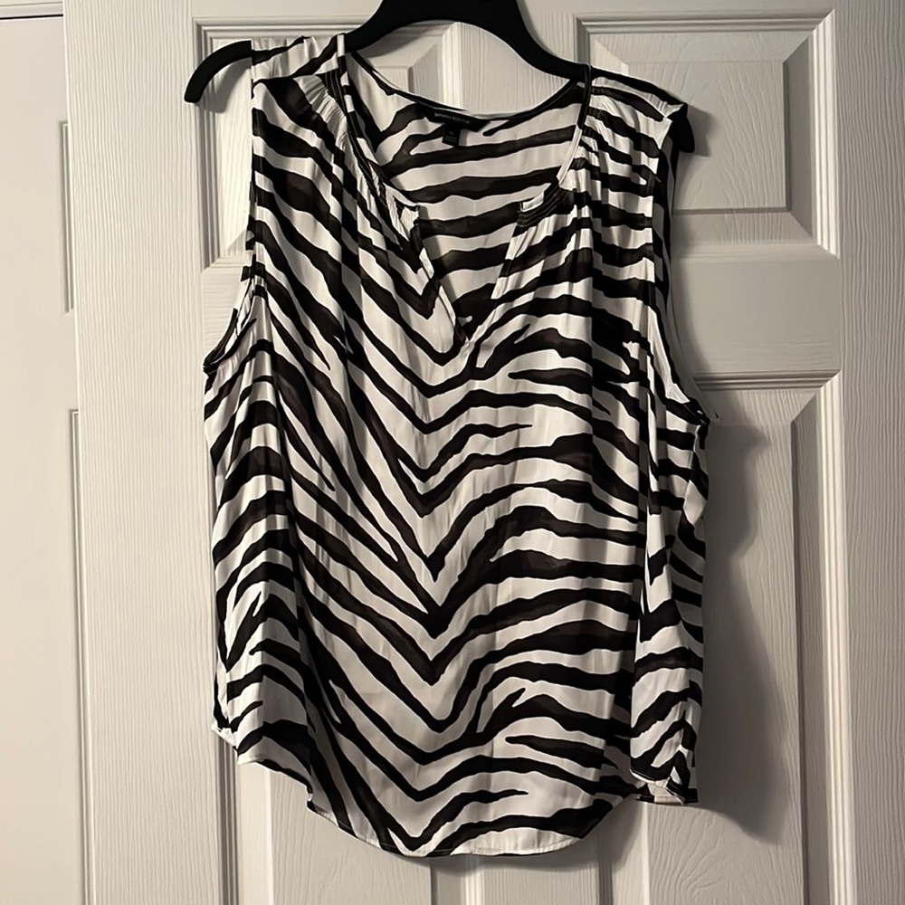 Banana republic zebra print silk like shirt